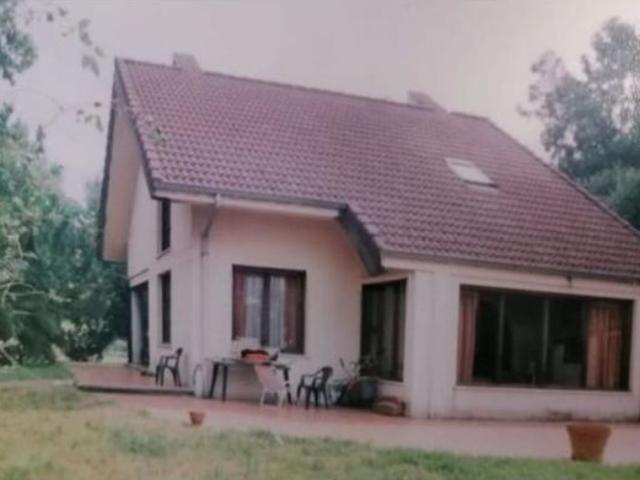 Chalet en Venta en Villaescusa, Cantabria
