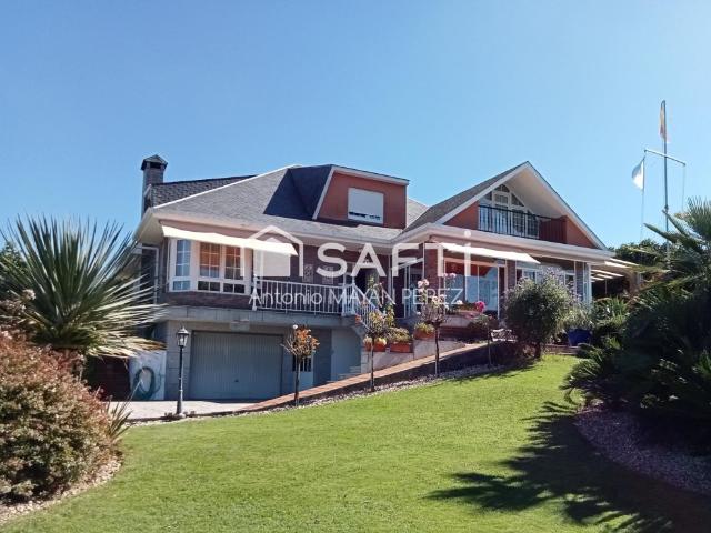 CHALET EN VENTA EN VILLAGACÍA
