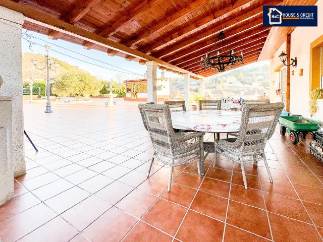 Chalet en venta en Villalbilla, El Robledal. Chalets.