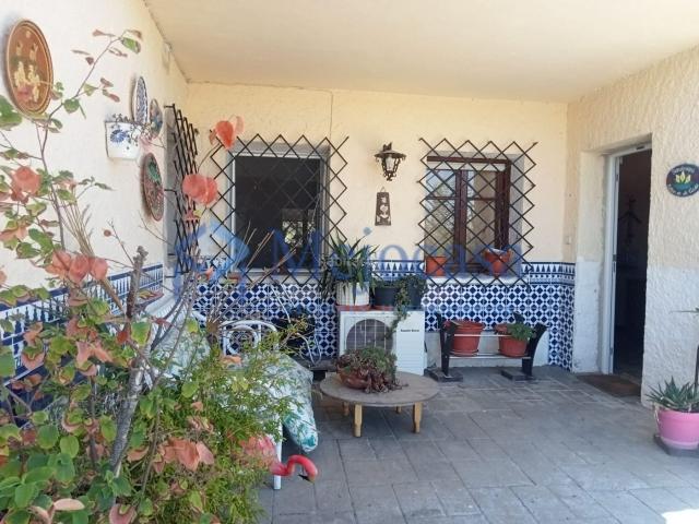 Chalet en venta en Villalbilla, Villalbilla Pueblo. Villa Rural de Ensueño con Explotación Agrícola 3 Hectáreas de Paraíso. Chalets.