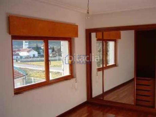 Chalet en venta en Villamanín. Chalet independiente en Villamanín. Chalets.