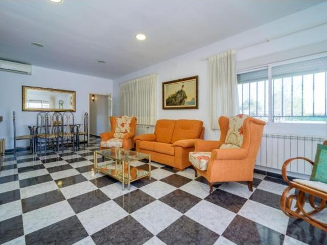 Chalet en Venta en Villamanrique de Tajo, Madrid