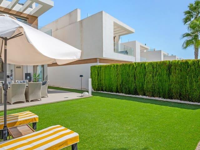 Chalet en venta en Villamartin, Alicante Costa Blanca