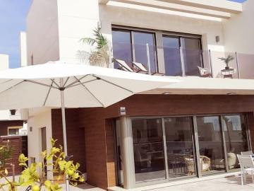 Chalet en venta en Villamartin, Alicante Costa Blanca