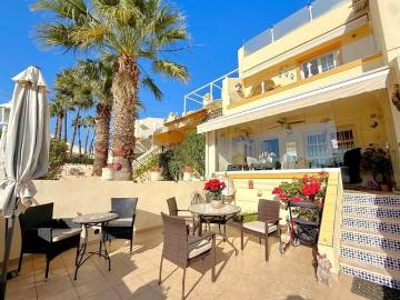 Casa en venta en Villamartin, Alicante Costa Blanca