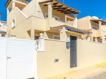 Chalet en venta en Villamartin, Alicante Costa Blanca
