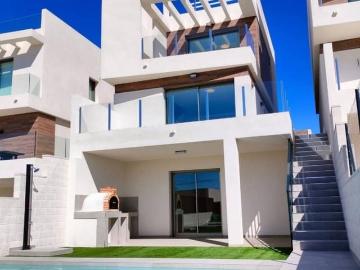 Chalet en venta en Villamartin, Alicante Costa Blanca