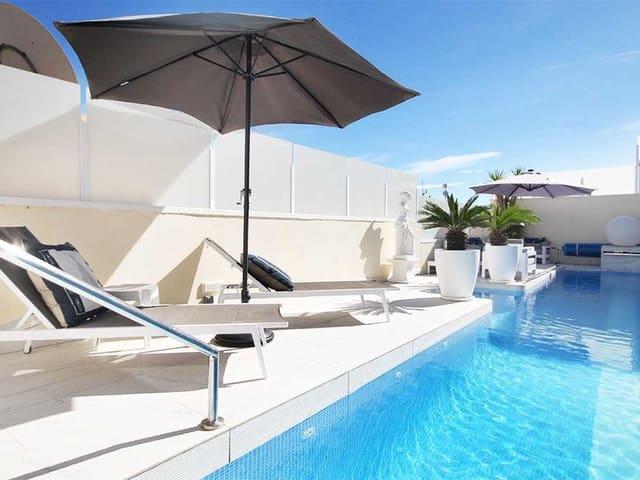 Chalet en venta en Villamartin, Alicante Costa Blanca