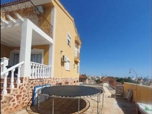 Chalet en venta en Villamartin, Alicante Costa Blanca