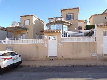Chalet en venta en Villamartin, Alicante Costa Blanca