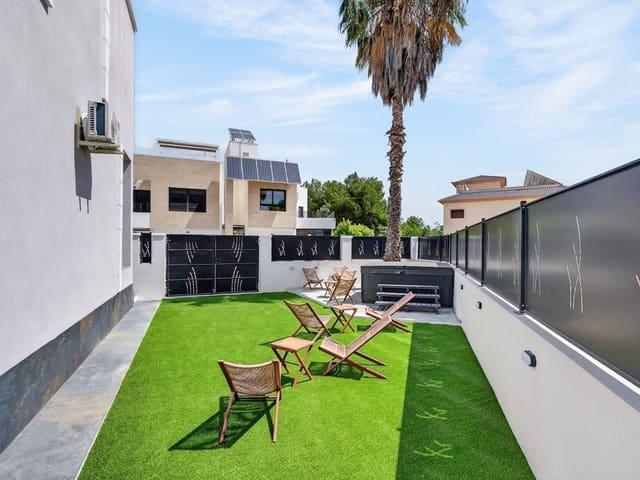 Chalet en venta en Villamartin, Alicante Costa Blanca