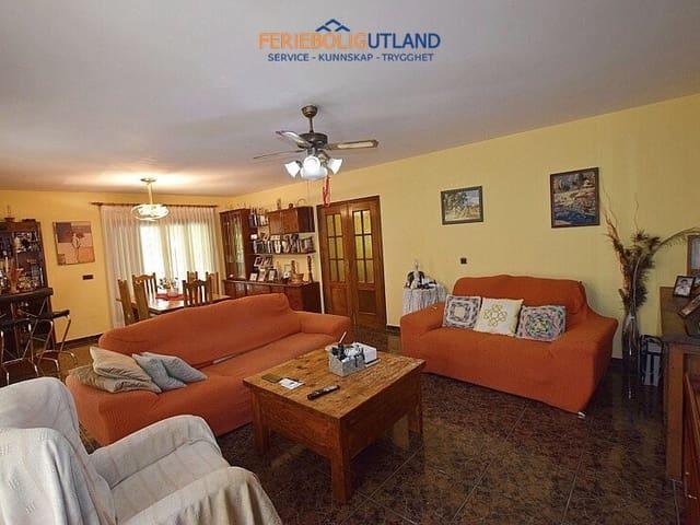Chalet en venta en Villamartin, Alicante Costa Blanca