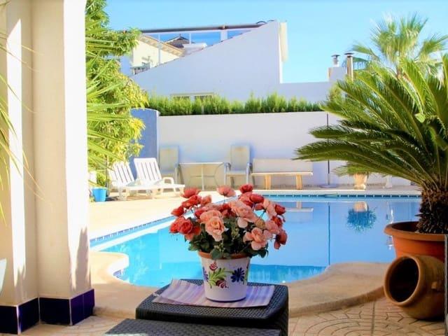 Chalet en venta en Villamartin, Alicante Costa Blanca