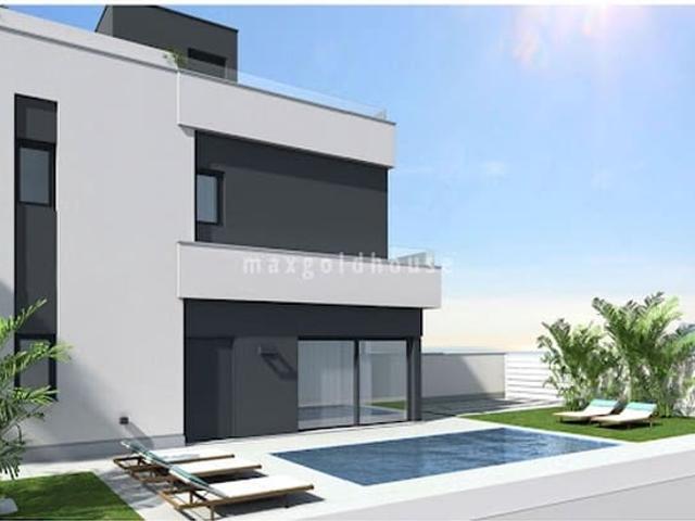 Chalet en venta en Villamartin, Alicante Costa Blanca