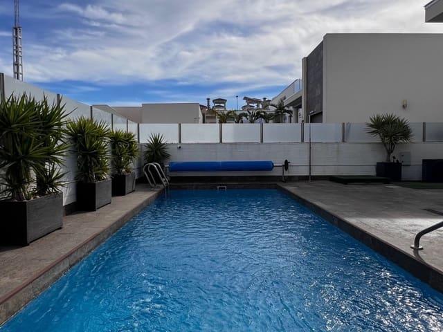 Chalet en venta en Villamartin, Alicante Costa Blanca