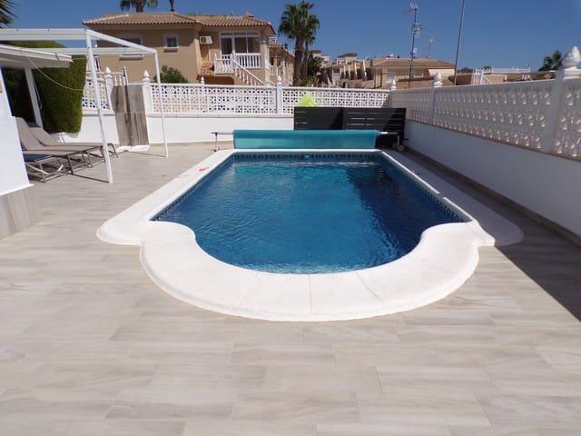 Chalet en venta en Villamartin, Alicante Costa Blanca