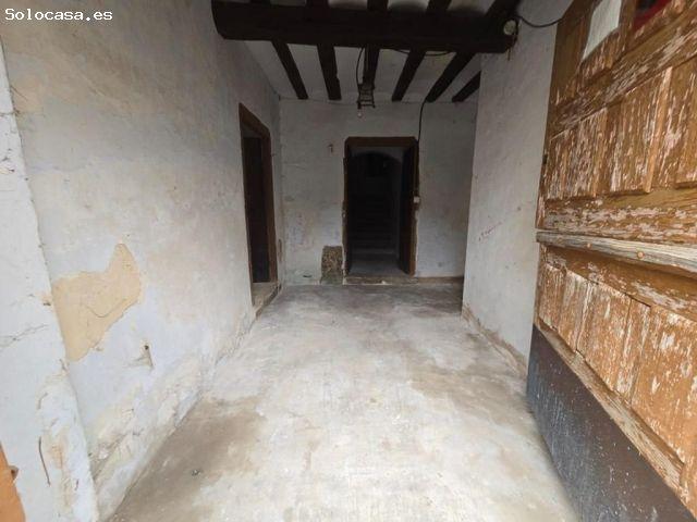Chalet en Venta en Villanueva de Valdegovía, Álava