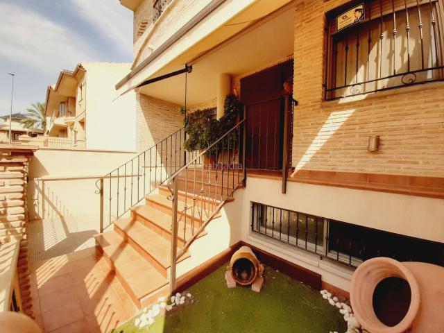 Chalet en venta en Villanueva del Río Segura. SE VENDE ESPECTACULAR CHALET CON PISCINA. Chalets Villanueva del Río.