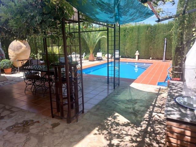 Chalet en venta en Villanueva del Trabuco, Málaga