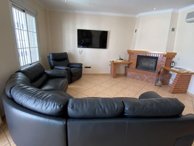 Chalet en venta en Villanueva del Trabuco, Málaga