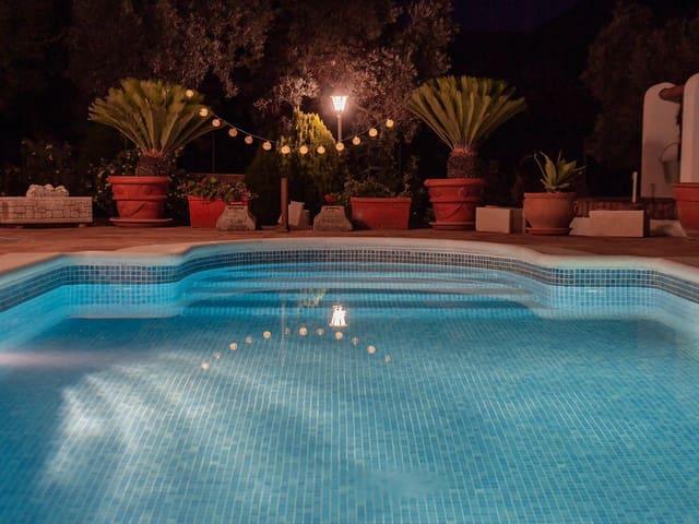 Chalet en venta en Villanueva del Trabuco, Málaga