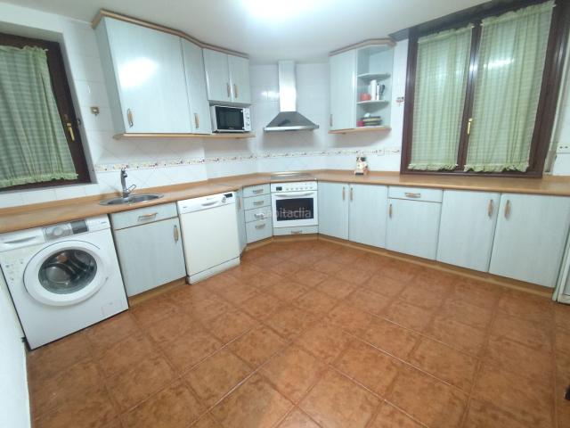 Chalet en venta en Villarcayo de Merindad de Castilla la Vieja. Chalets Villarcayo de Merindad de Castilla la.