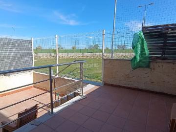 Chalet en venta en Villares de la Reina. Chalet adosado en Viilares de la Reina. Chalets Villares de la.
