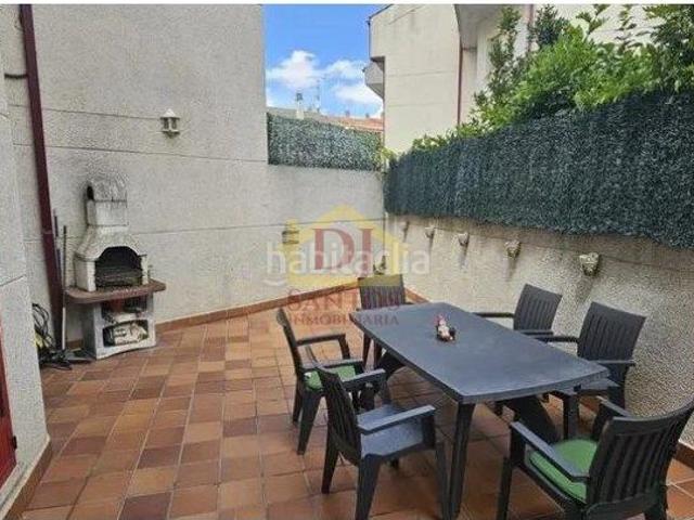 Chalet en venta en Villares de la Reina. DJSANTOS le ofrece chalet adosado en Aldeaseca de la Armuña, en Villares de la Reina. Chalets Villares de la.