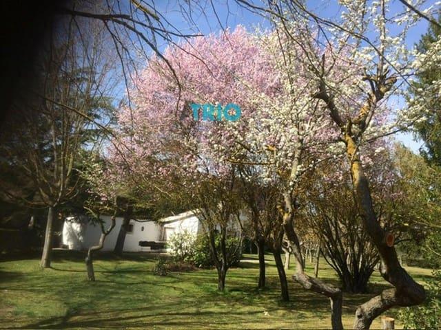 Chalet en venta en Villariezo, Burgos