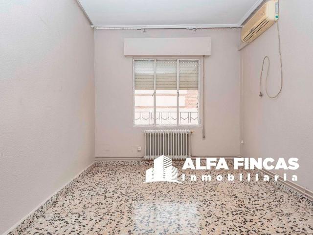 Chalet en venta en Villarrobledo. CASA EN VENTA EN VILLARROBLEDO. Chalets.