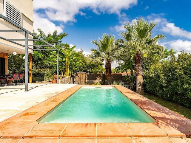 Chalet en venta en Vinyols i els Arcs, de 336 m² 6 habitaciones por 790.000