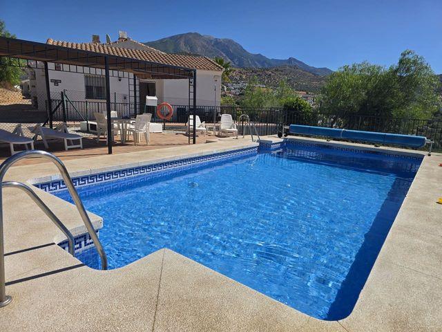 Chalet en venta en Viñuela, Málaga