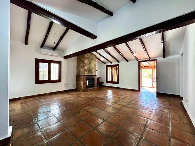 Chalet en venta en Viñuela, Málaga