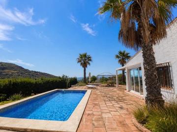 Chalet en venta en Viñuela, Málaga