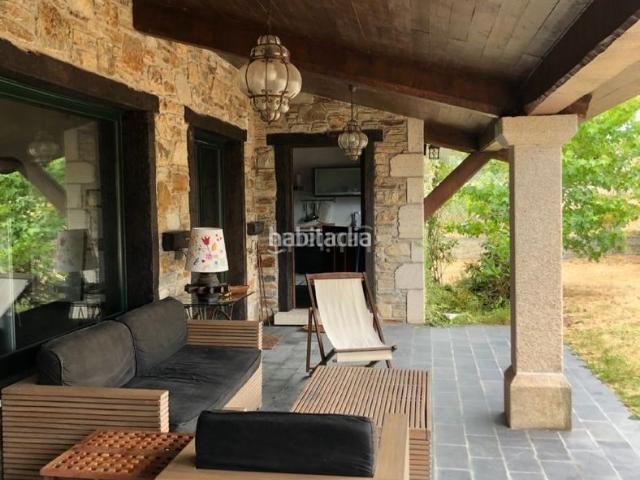 Chalet en venta en Xove. Casa rústica,moderna y acondicionada. Chalets.