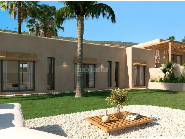 Casa en venta en Xàbia, Cap Martí El Tossalet Pinomar. Villa de estilo Ibicenco a la venta en Jávea. Casas.