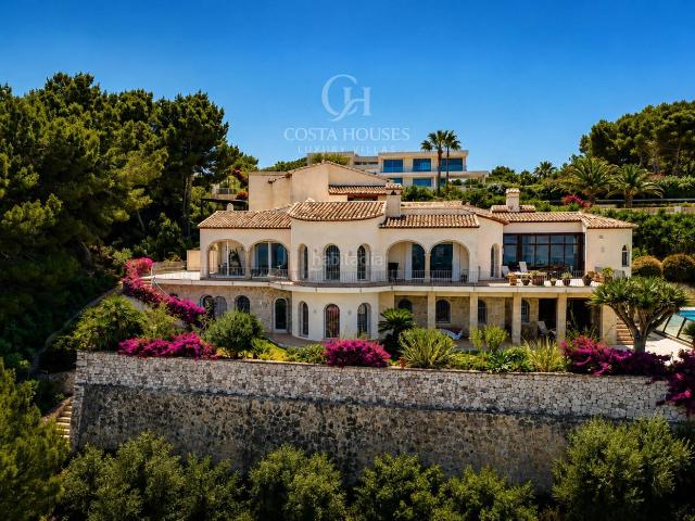 Chalet en venta en Xàbia, La Granadella Costa Nova. VILLA ORELIA AMPLITUD, VISTAS AL MAR Y MONTAÑA EN JAVEA. Chalets.