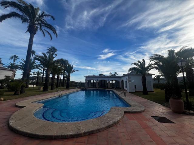 Chalet en venta en Xàbia, Partida Comunes Adsubia. Finca Mediterránea en Jávea. Chalets.