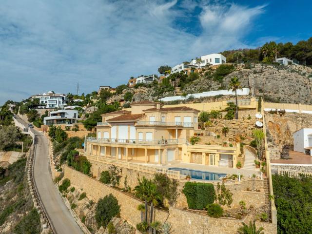 Chalet en venta en Xàbia, Puerto. Espectaculares vistas al mar en la Cuesta de San Antonio de Jávea. Chalets.