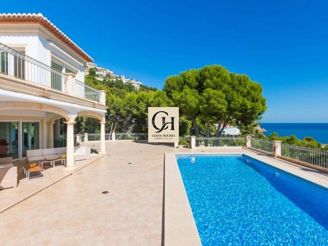 Chalet en venta en Xàbia, Puerto. VILLA ANTIBES UNA OBRA MAESTRA DE LA ARQUITECTURA CLASICA CON VISTAS AL MAR MEDITERRANEO EN JÁVEA. Chalets.