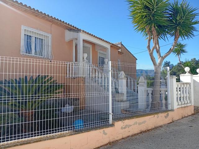 Chalet en venta en Xaló. Chalet en Jalon. Chalets.