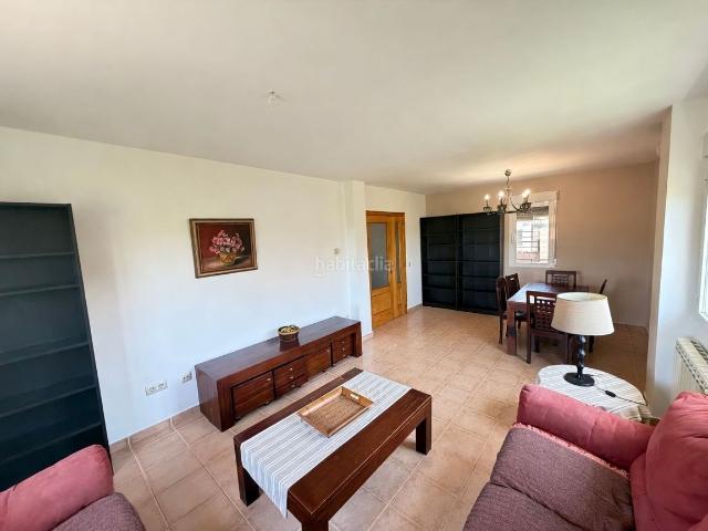 Chalet en venta en Yebes, Yebes Pueblo. Chalets.