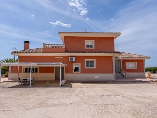 Chalet en venta en Yecla, Murcia