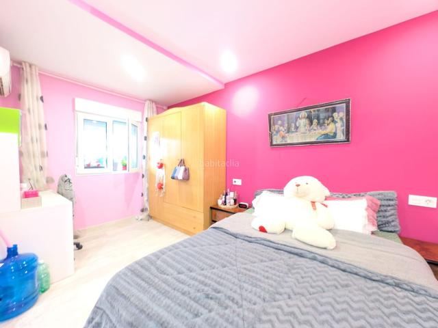 Chalet en venta en Zaragoza, Casetas Villarrapa. Chalet adosado situado en el Polígono Camino Real. Chalets.