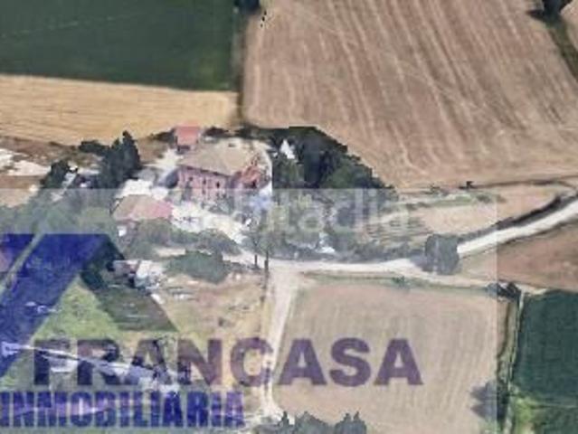 Chalet en venta en Zaragoza, Monzalbarba. ZaragozaChalet. Chalets.