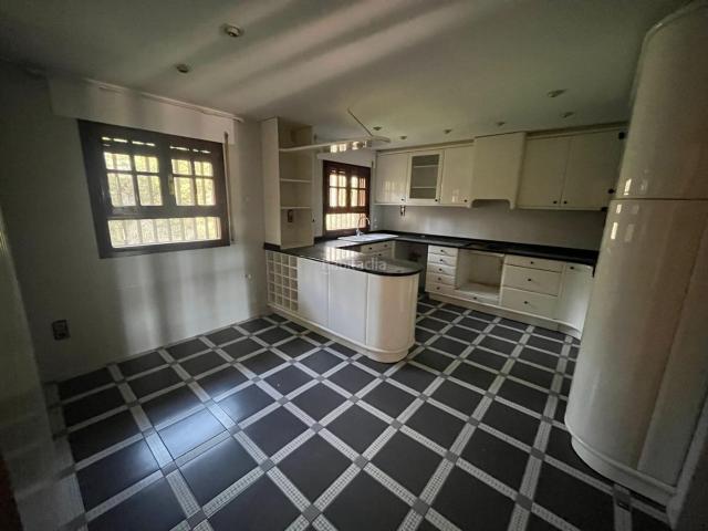 Chalet en venta en Zaragoza, Peña el Zorongo. URB EL ZORONGO. CHALET INDEPENDIENTE. 1.700 M2 PARCELA. 350 M2 CONSTRUIDOS. Chalets.
