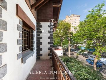 Chalet en venta en Zaragoza, Ruiseñores. Chalet Pº de los Ruiseñores. Chalets.