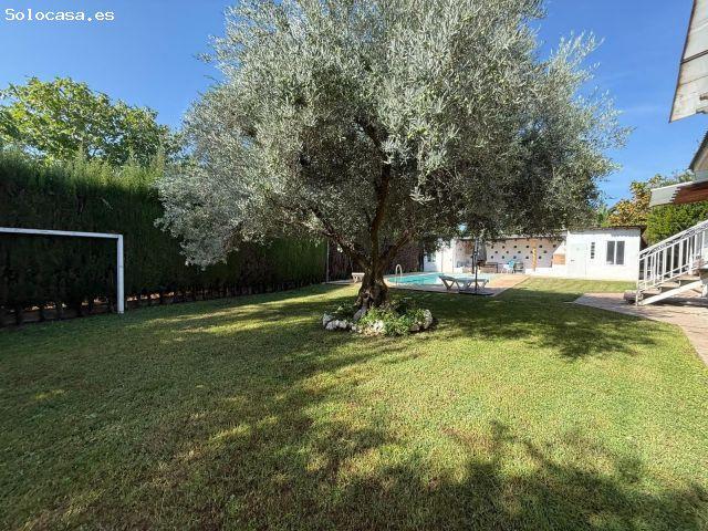 Chalet en Venta en Zaragoza, Zaragoza