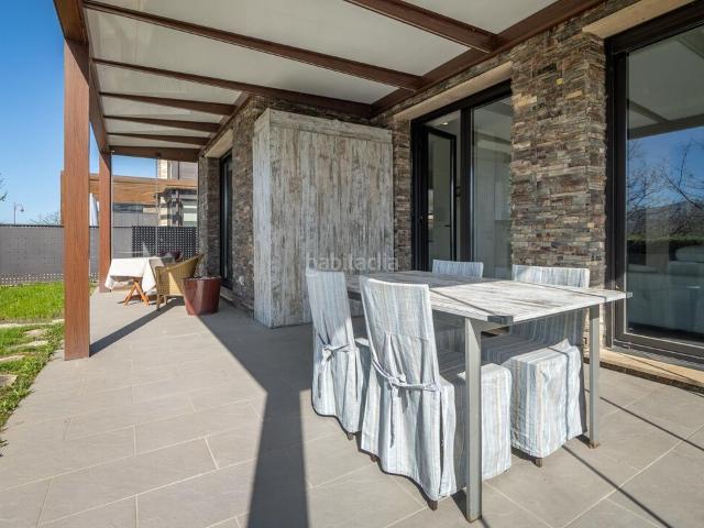 Chalet en venta en Zarautz. Una forma diferente de vivir! Gana en calidad de vida. Chalets.