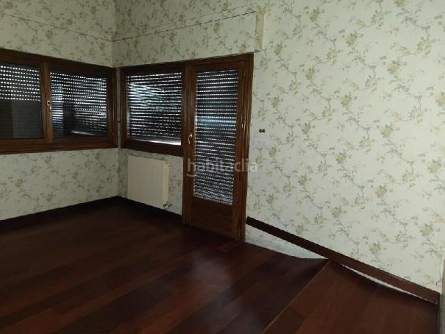 Chalet en venta en Zuia. Chalets.